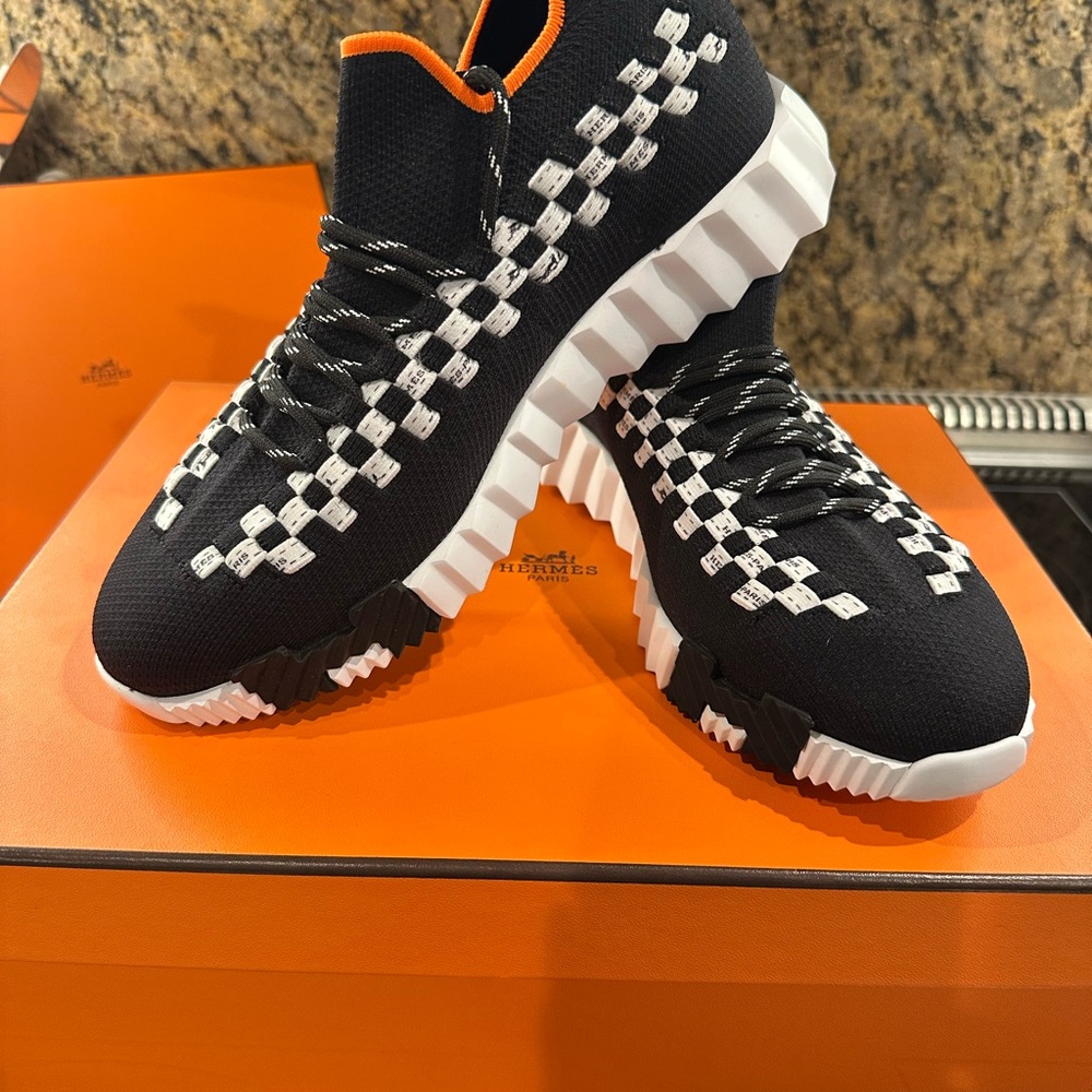 Hermes ladies flex maille Boldac sneakers NIB 38